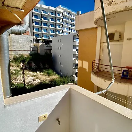 Good Vibes Daire Saranda