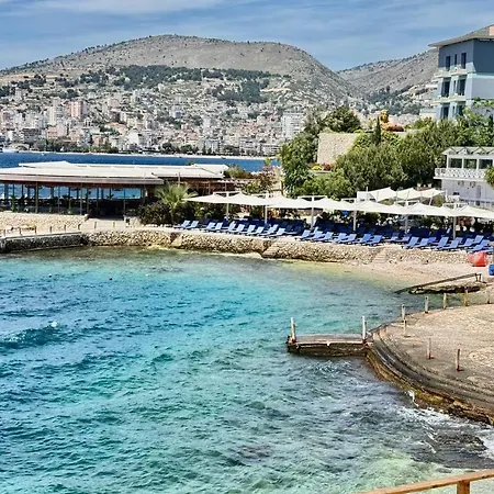 Good Vibes * Saranda