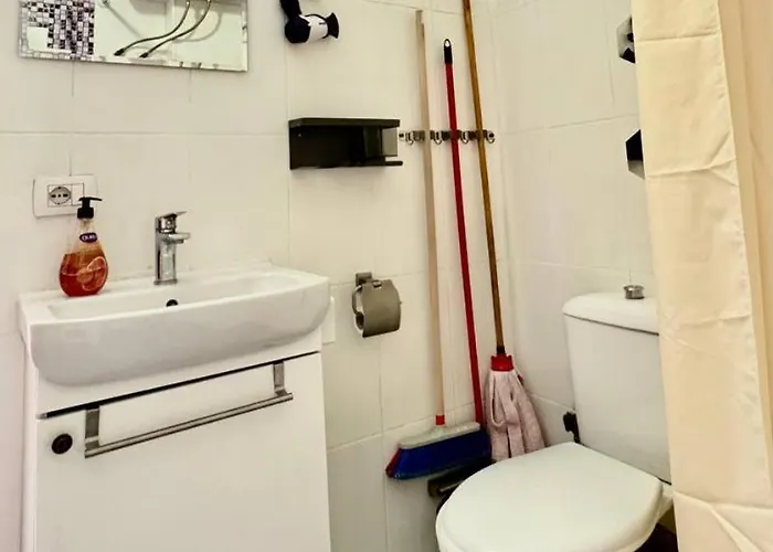 Good Vibes * Saranda